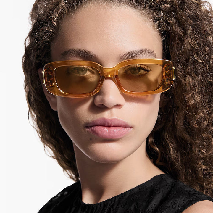 Women's cat eye sunglasses with modern accents Skanto