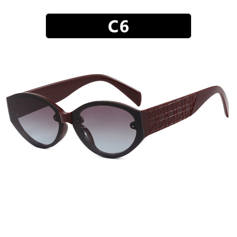 Women's Extravagant Cat-Eye Sunglasses with Textured Frame Skanto