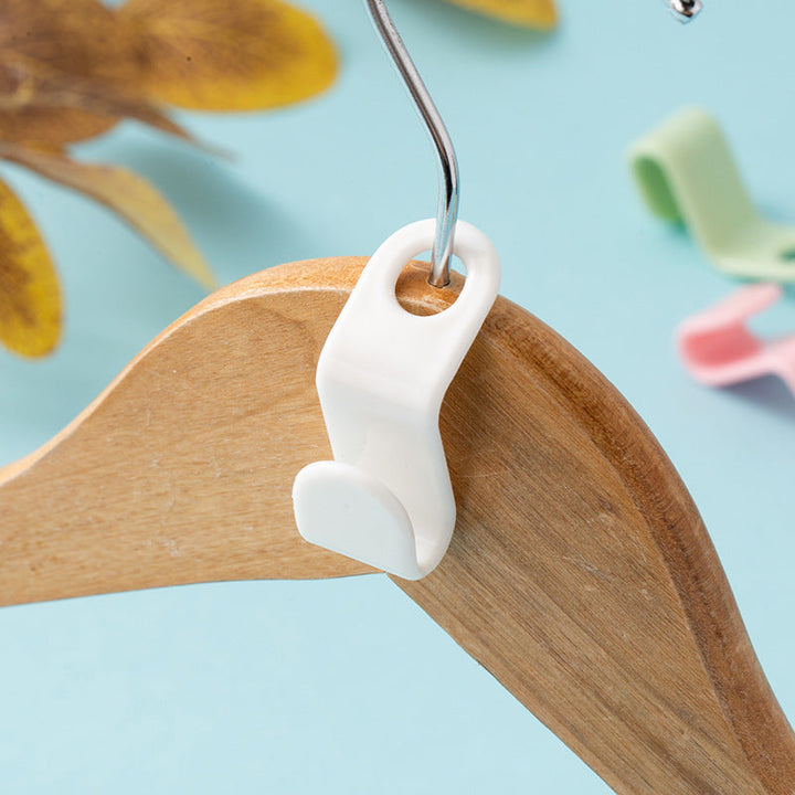 Skanto | Dress Hook Helper