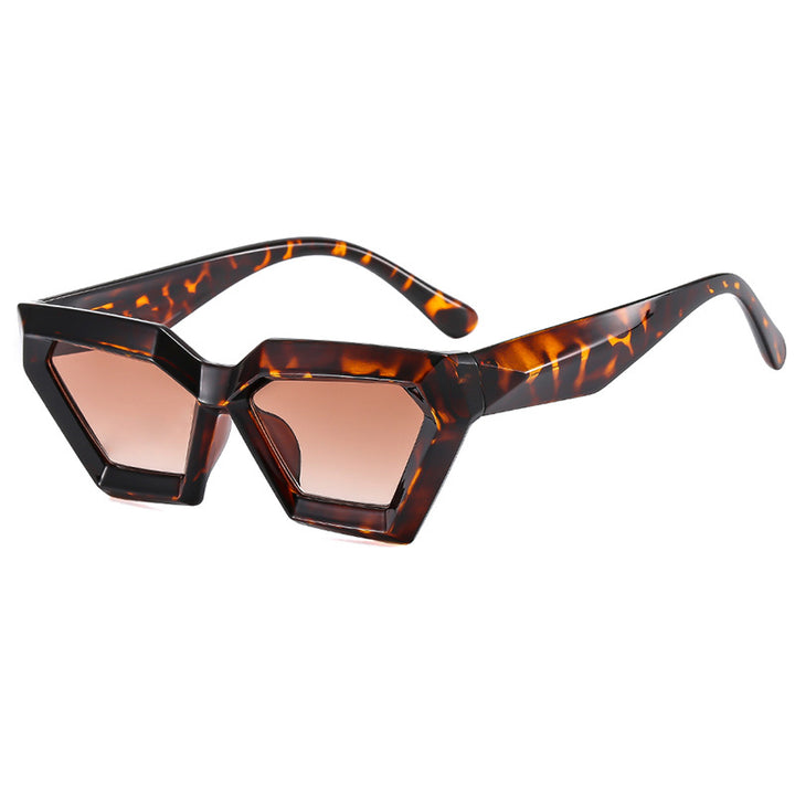 Women's eye-catching sunglasses in unique hexagon design Skanto