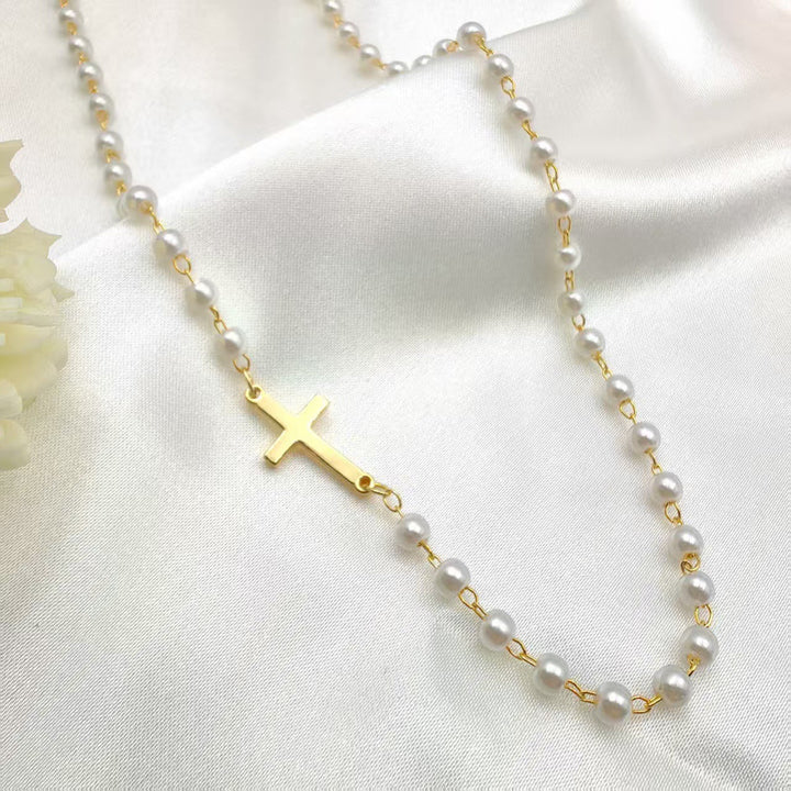 Skanto | Delikat Fuskperle Kross Stasjon Choker Halskjede