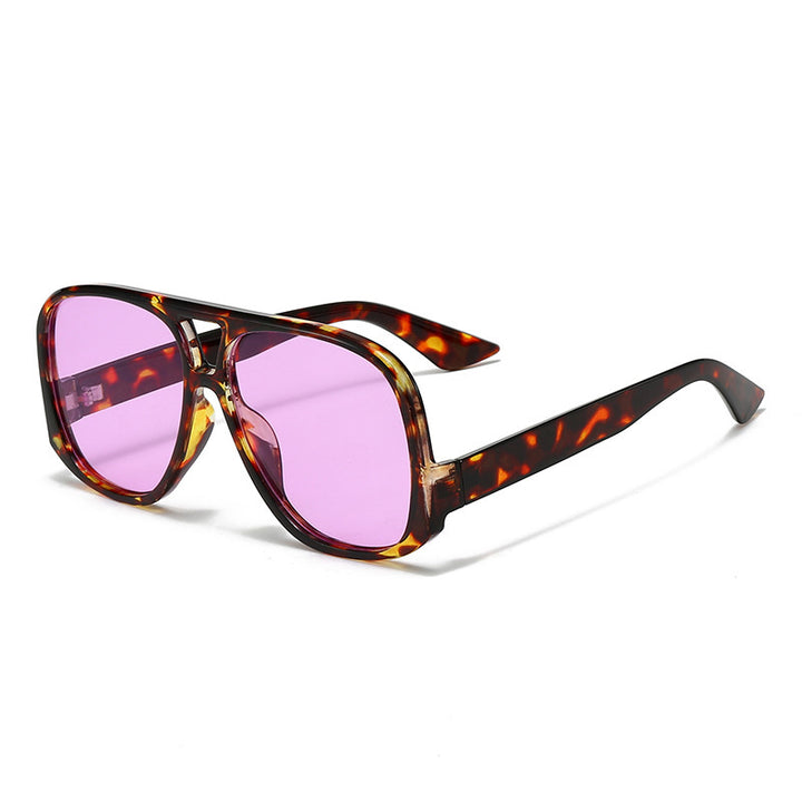 Women's trendy oversized sunglasses in modern tortoise pattern Skanto