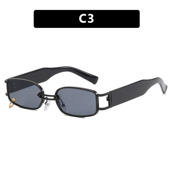 Women's fashionable sunglasses with innovative rectangular design and elegant metal accents Skanto