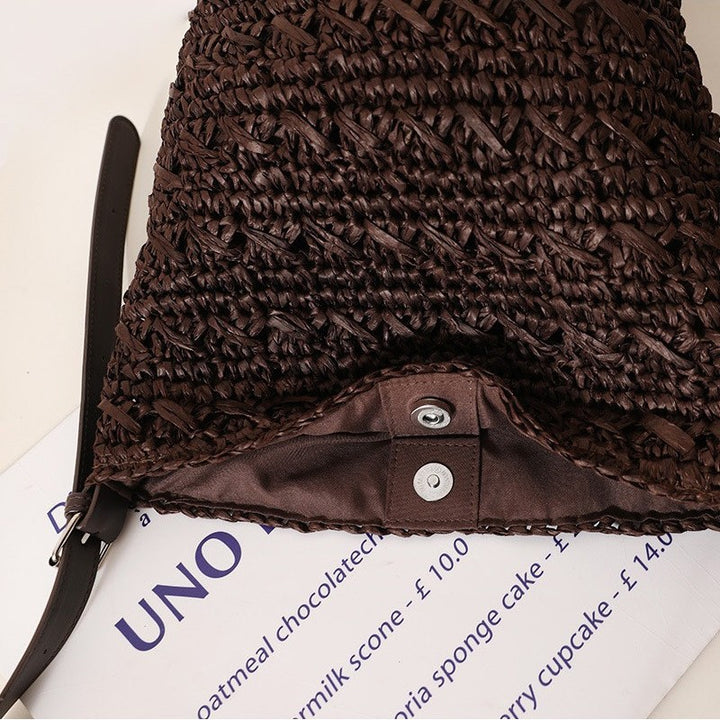 Handmade shoulder bag in high-quality natural material Skanto