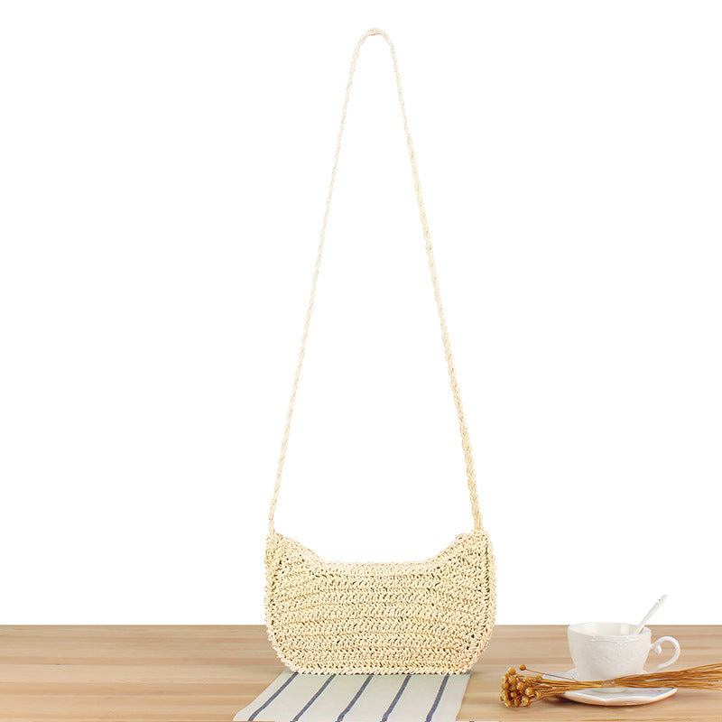 Shoulder bag in natural woven material with stylish design Skanto