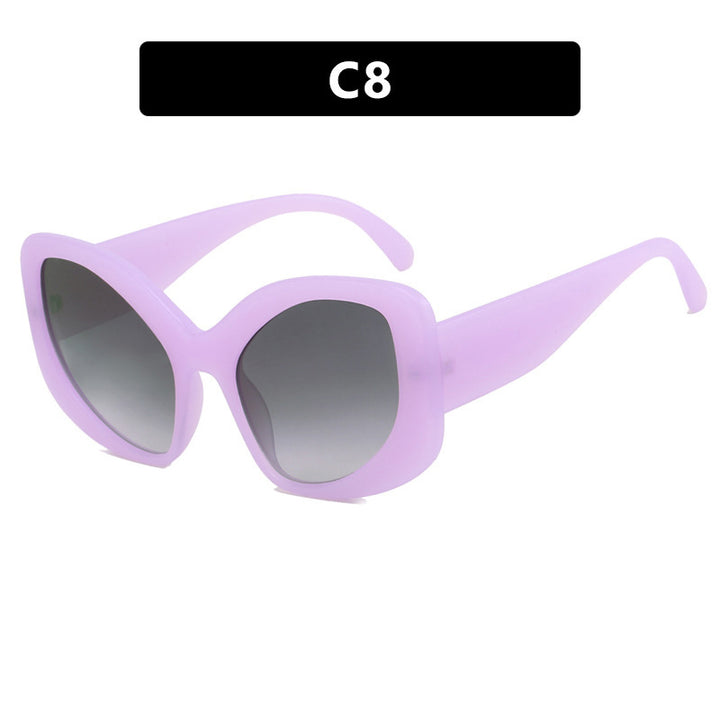 Dame elegant oversized solbrille med markant design Skanto