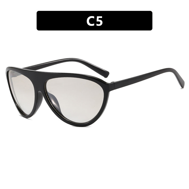 Women's Sporty Sunglasses with Modern Protective Design Skanto