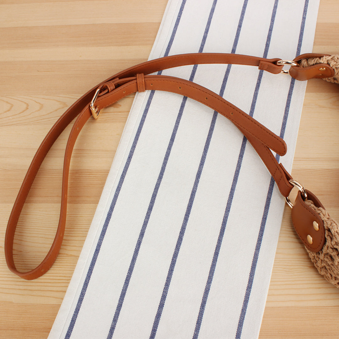 Hobo bag made of hand-woven natural material Skanto