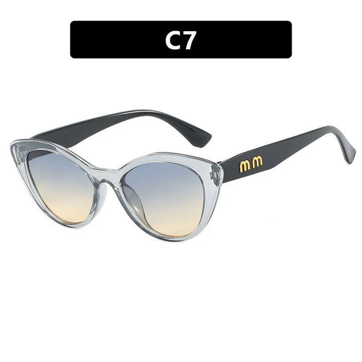 Women's eccentric Cat-Eye sunglasses with protective UV filter Skanto