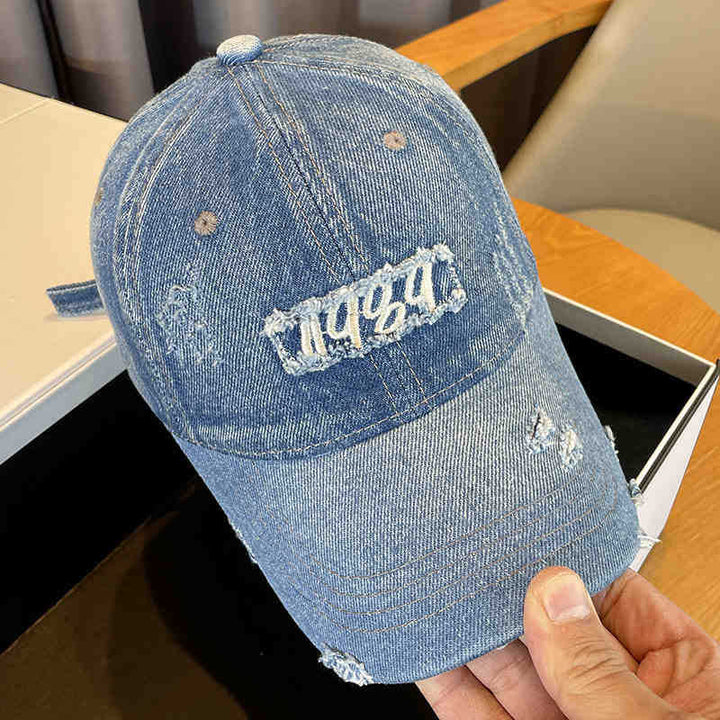 Kvinnens Slitte Denim Caps Skanto
