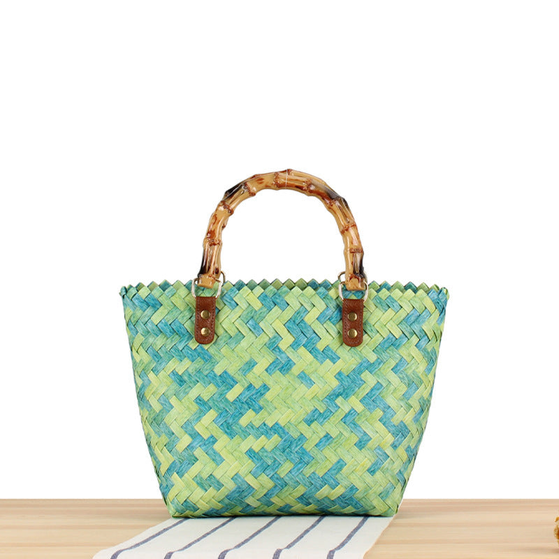 Elegant Straw Bag with Bamboo Handle Skanto