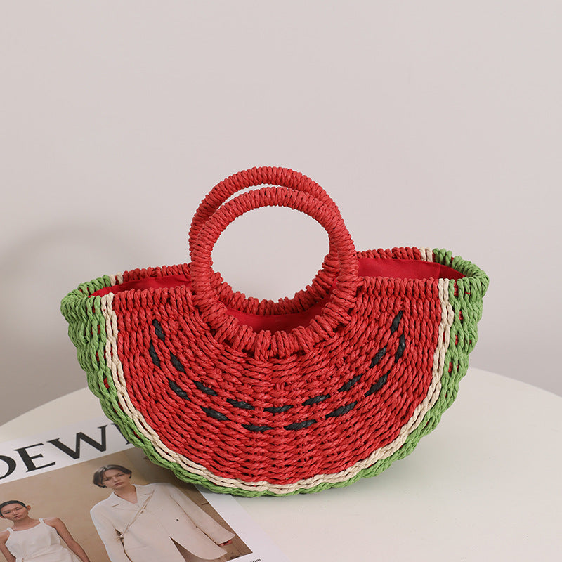 Eye-catching bag with a twisted wave profile Skanto