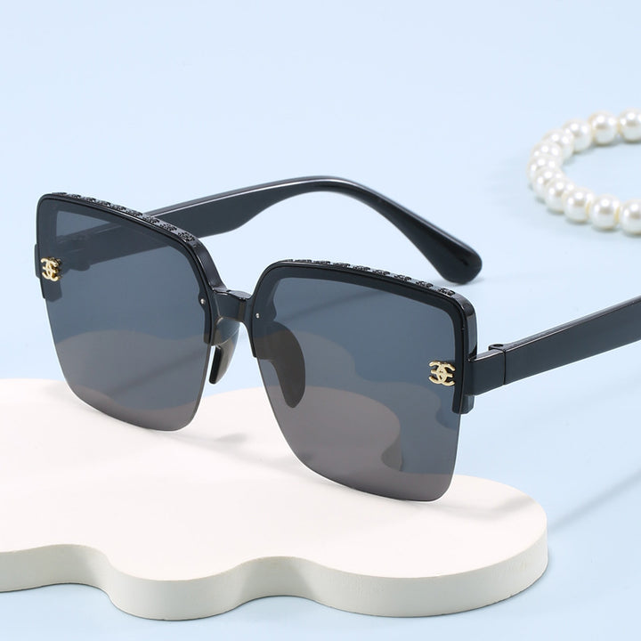 Dame oversized kvadratisk solbrille med høykvalitets linser Skanto