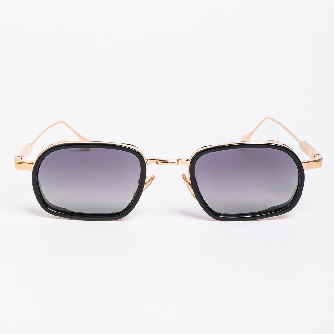 Dame moteriktig solbrille med robust metallramme og trendy glass Skanto