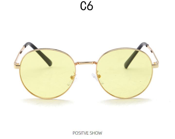 Dame moteriktig solbrille med speilet fargegradient Skanto