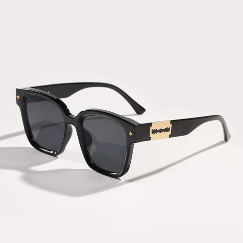 Dame moteriktig firkantet solbrille med gjennomsiktig ramme Skanto