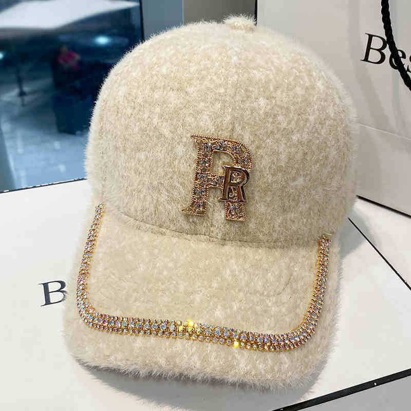 Kvinnens luksuriøse fleece dekorert baseball cap Skanto