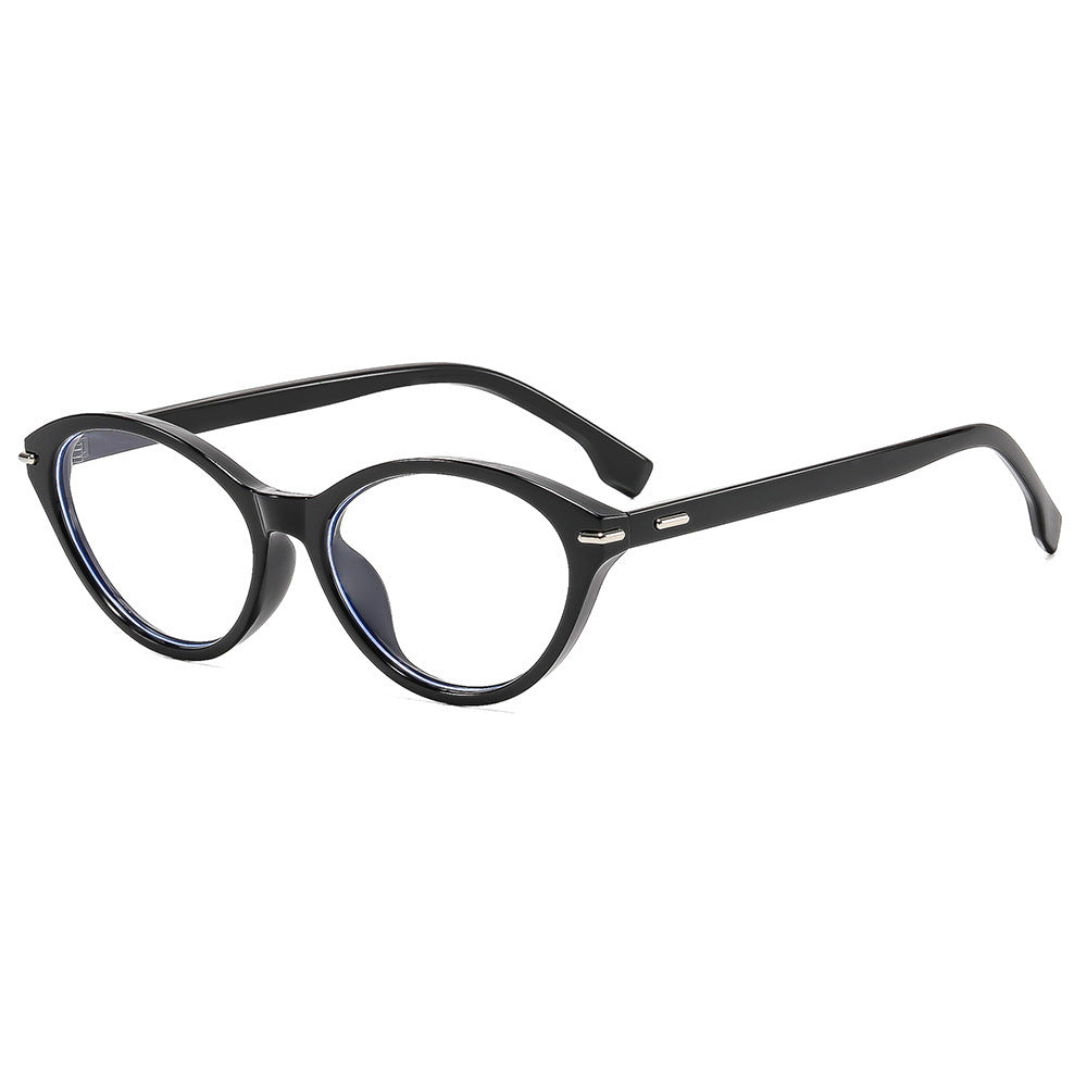 Women's Designer Glasses in Stylish Cat-Eye Design Skanto