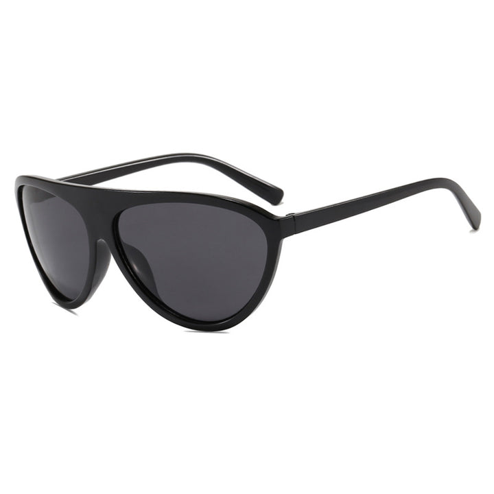 Women's Sporty Sunglasses with Modern Protective Design Skanto