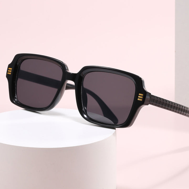Dame trendy firkantet solbrille med strukturert ramme Skanto