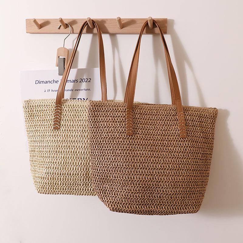 Giant tote bag made of braided raffia with leather handles Skanto
