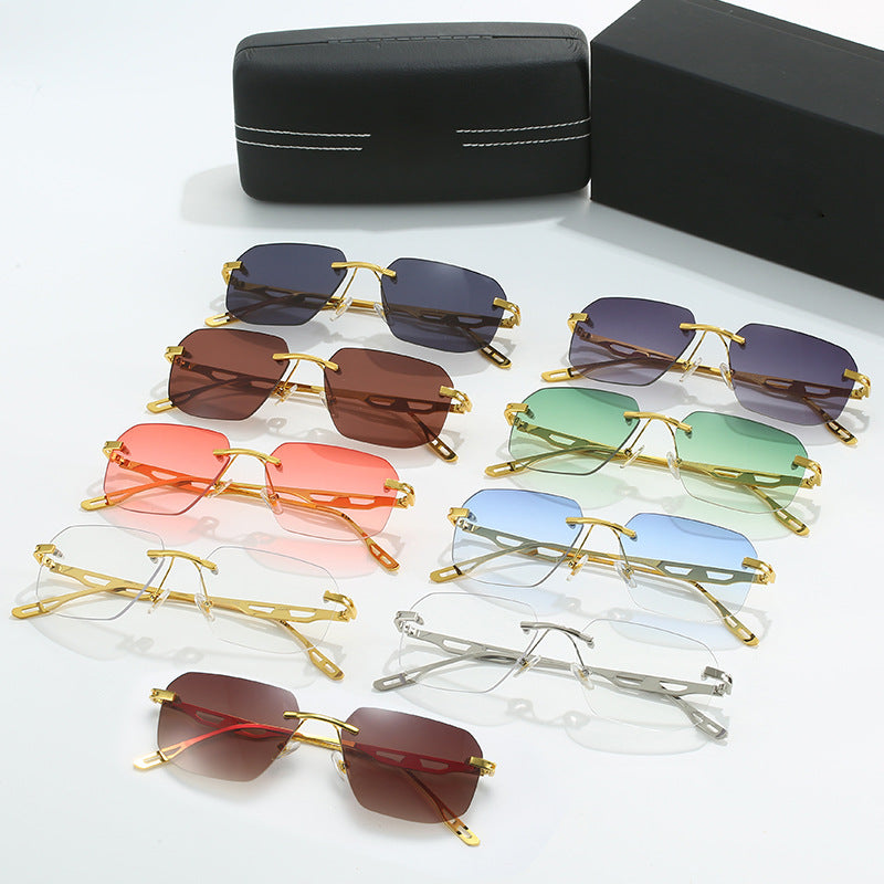 Dame moterik solbrille med luksuriøs ramme og ergonomisk design Skanto