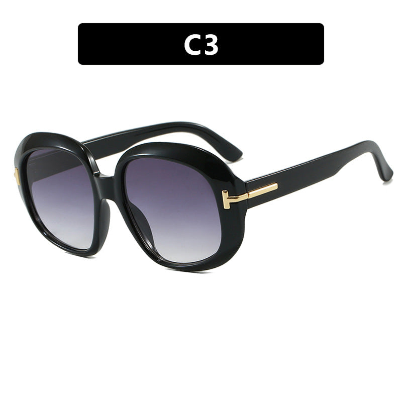 Women's oversized sunglasses with elegant frame structure and UV protection Skanto