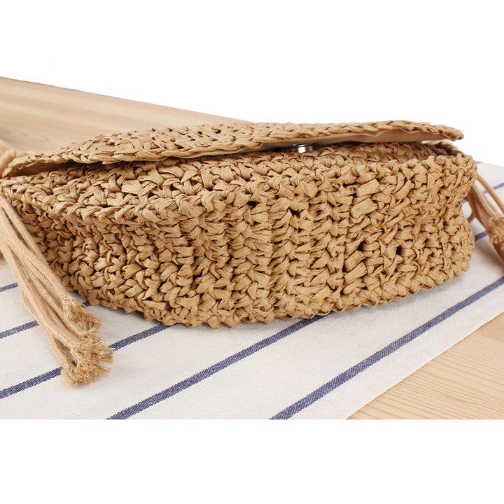Macrame shoulder bag with elegant fringe detail Skanto