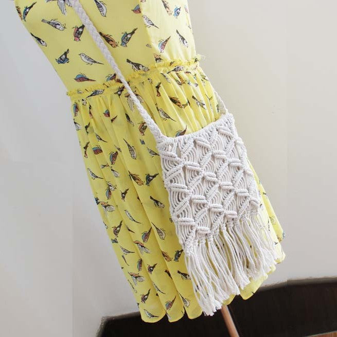 Hand-knotted macrame bag with fringes Skanto