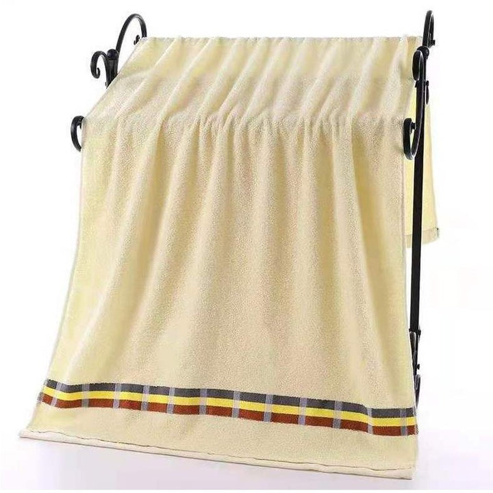 Dame Frotte Håndkle med elegant stripebård Skanto