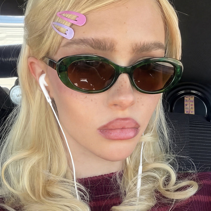 Women's Fashion Cat-Eye Sunglasses with UV Protection and Elegant Frame Skanto