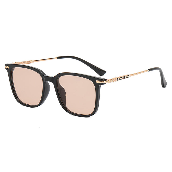 Dame firkantet designerbrille med elegant ramdesign Skanto