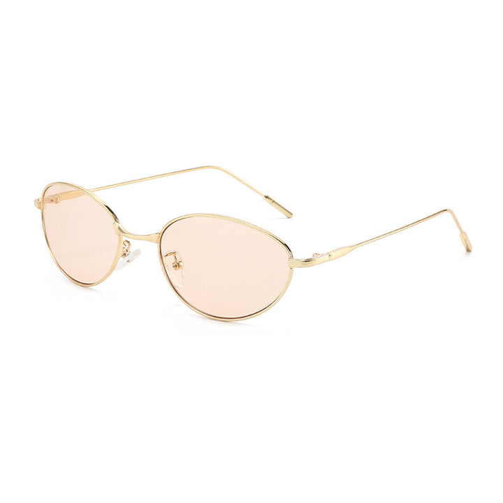 Dame fashionable solbriller i elegant oval design Skanto