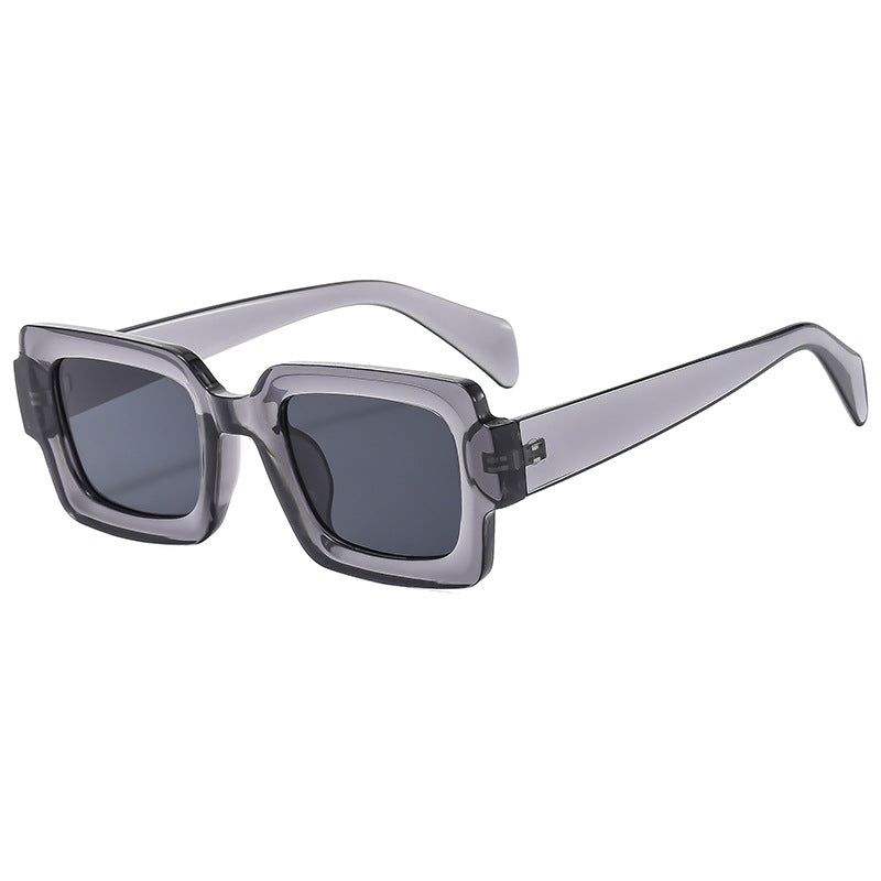 Dame Stilig rektangulær solbrille med elegant rammedesign Skanto