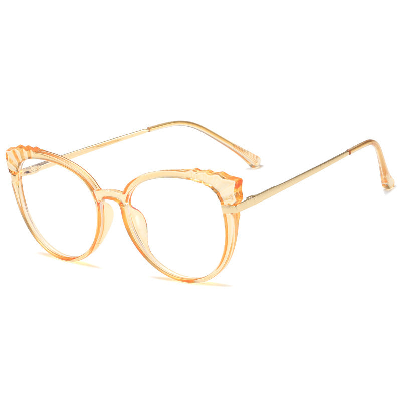 Dame moteriktig brille i elegant cat-eye-stil Skanto