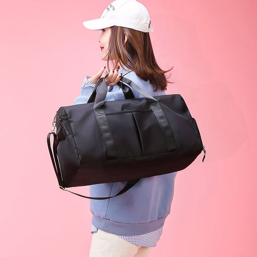Sporty reisebag med praktiske utvendige lommer Skanto