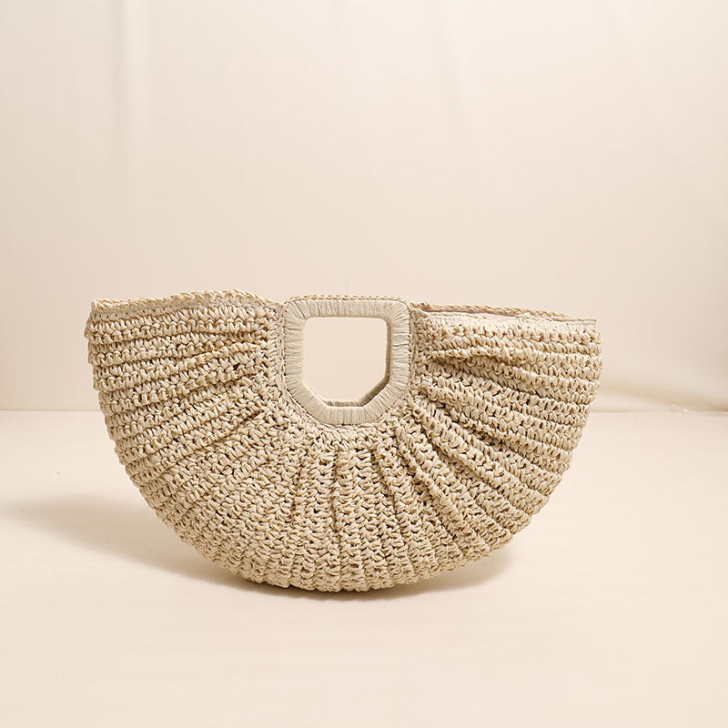 Stylish Rattan Bag with Unique Design Skanto