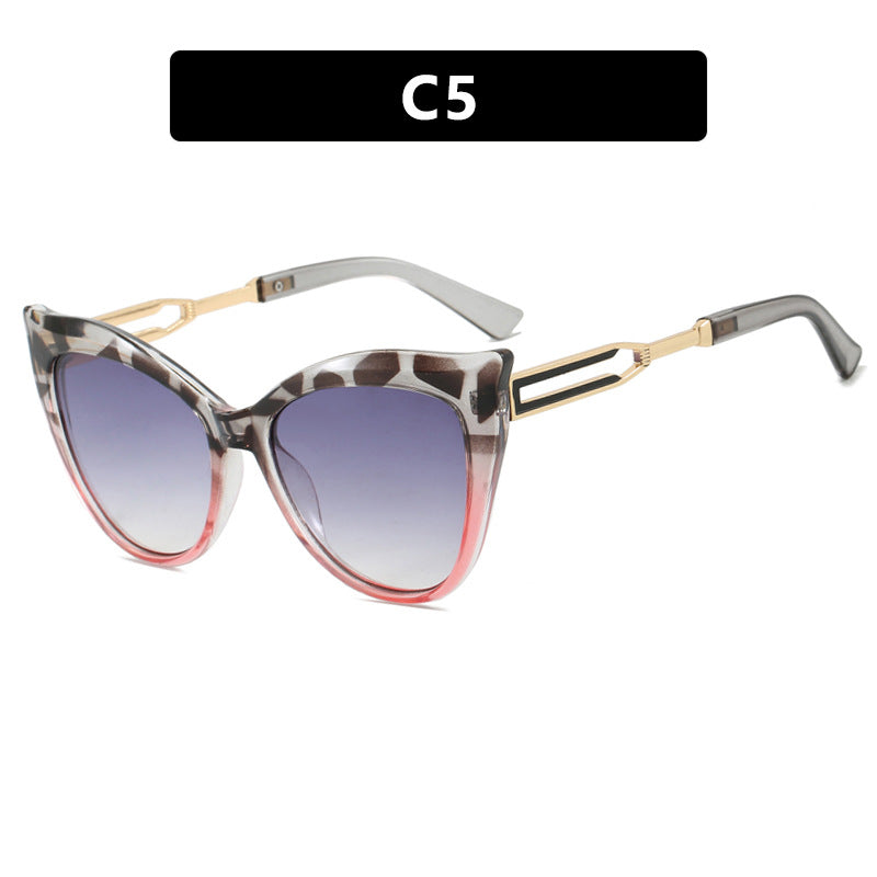 Women's cat-eye glasses with elegant metal frame Skanto