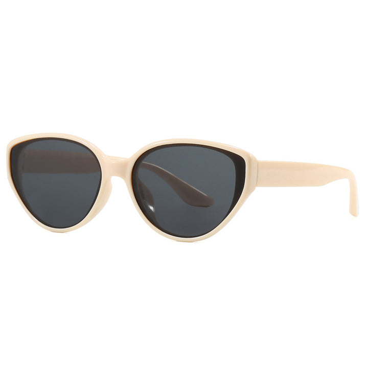Dame Cat-Eye solbriller med moderne design Skanto