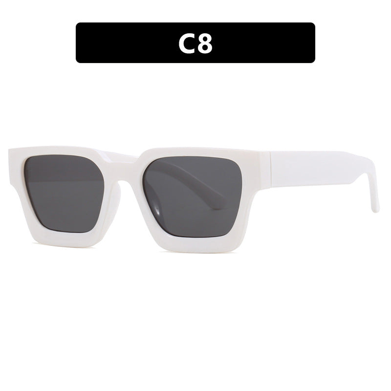 Women's Fashionable Square Reading Glasses with Transparent Frame Structure Skanto