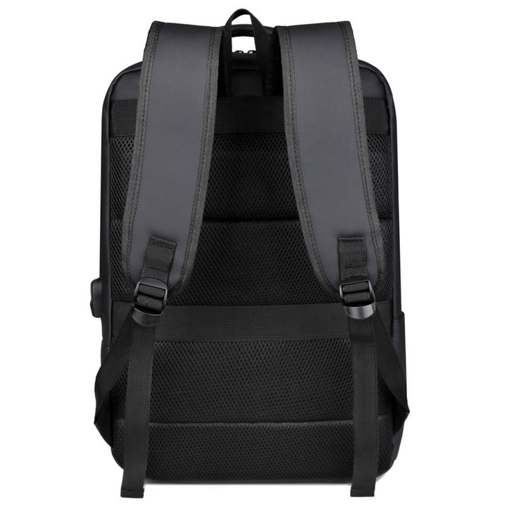 Business Rucksack med beskyttende laptoplommesystem og innovativt organiseringssystem Skanto