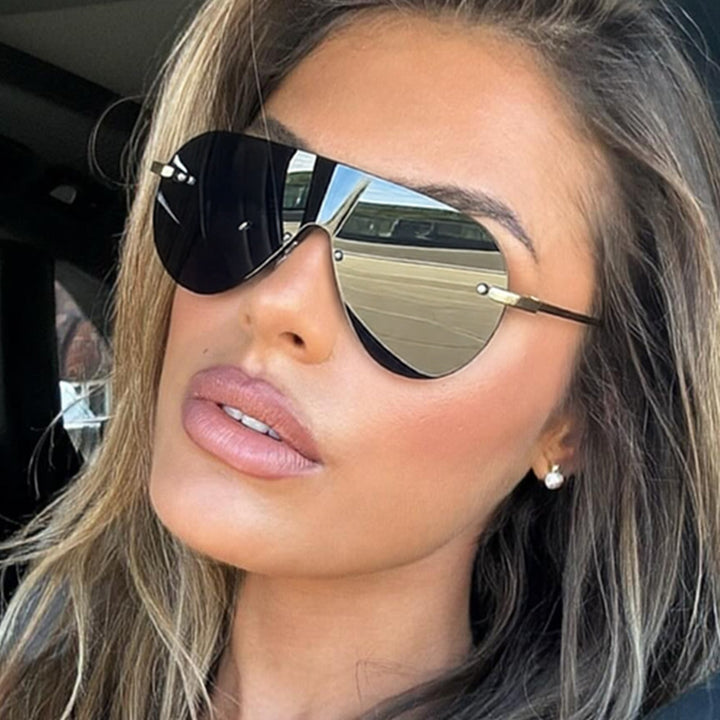 Women's Oversized Sunglasses in Modern Aviator Style Skanto