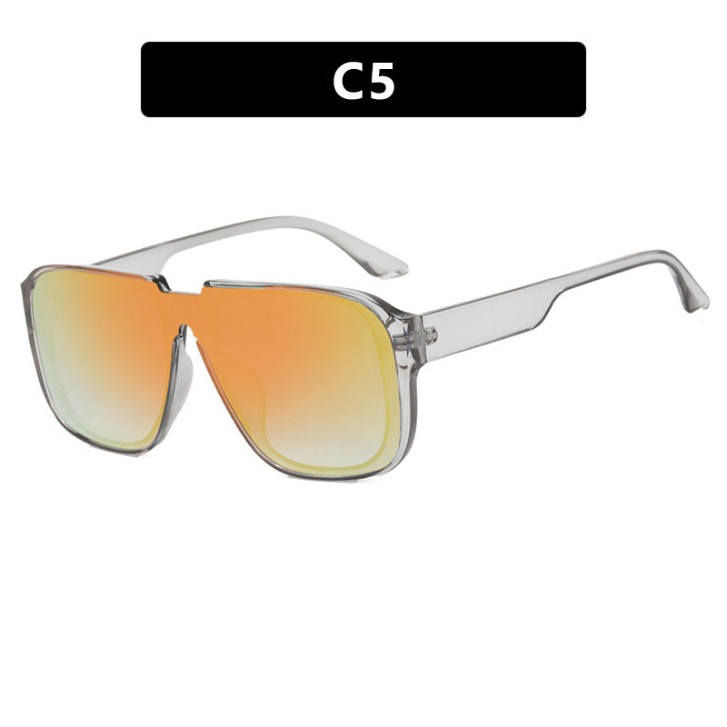 Women's trendy square sunglasses with transparent green frame and protective UV filter Skanto