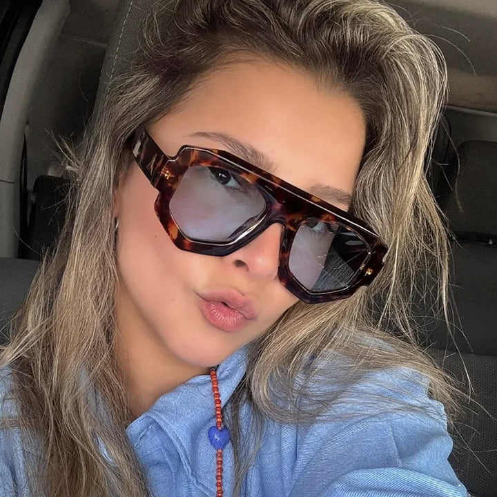 Dame moterik hexagonal solbrille Skanto