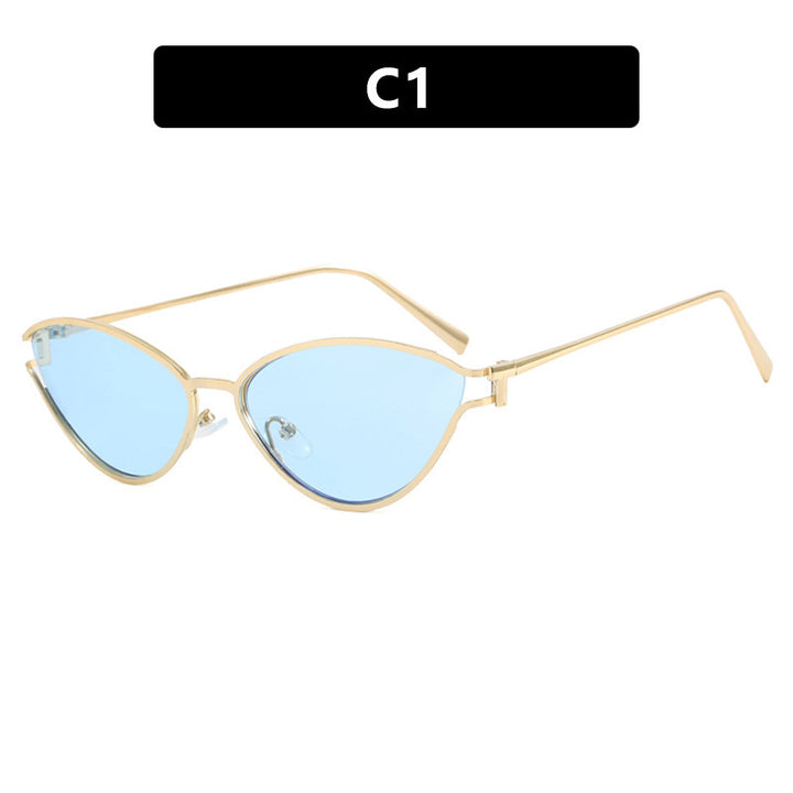 Dame Cat-Eye solbriller i elegant gullramme Skanto