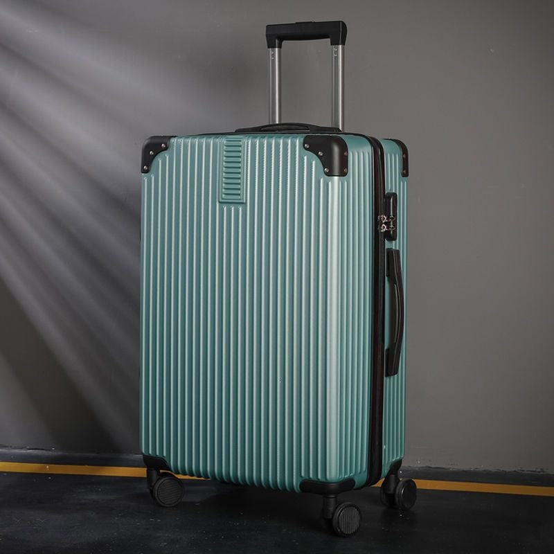 Hardsided suitcase with 360-degree rolling system and integrated safety feature Skanto