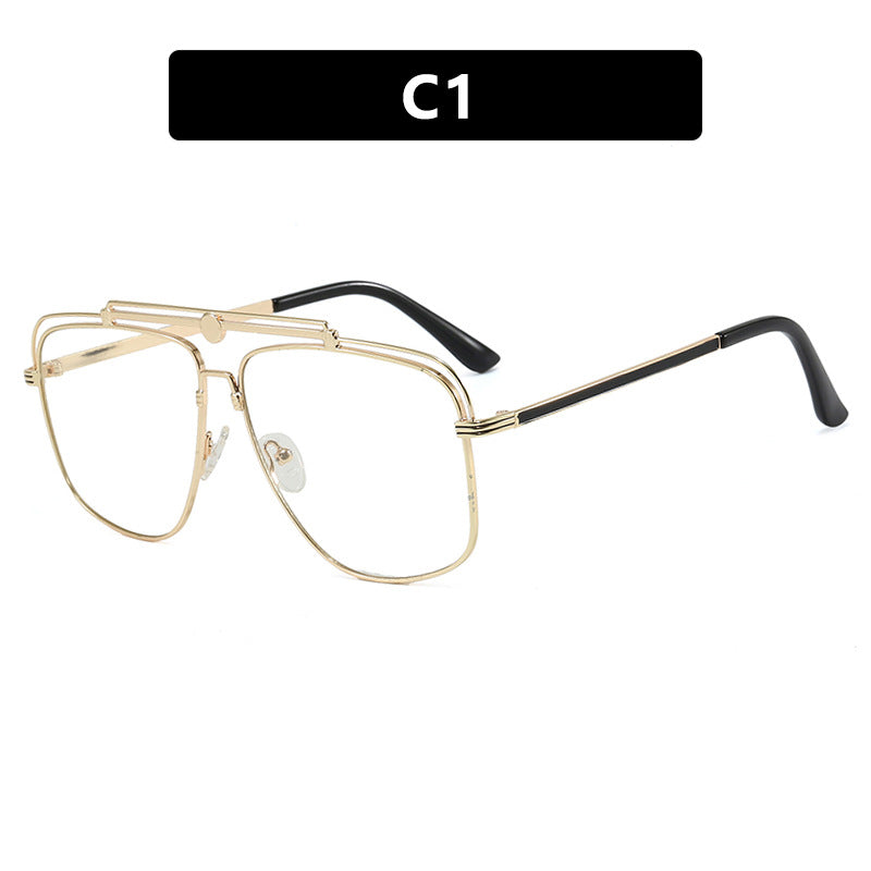 Women's elegant square sunglasses with gold accent Skanto