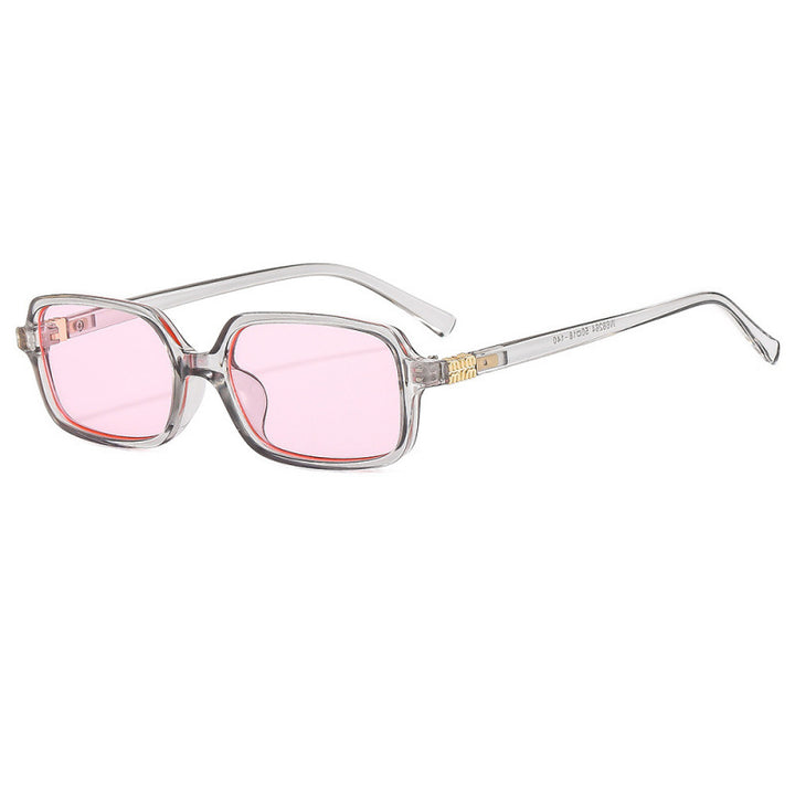 Dame moteriktig lesebrille i moderne kvadratisk design Skanto