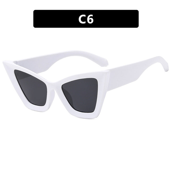 Women's Trendy Cat-Eye Sunglasses with Robust Design and UV Protection Skanto