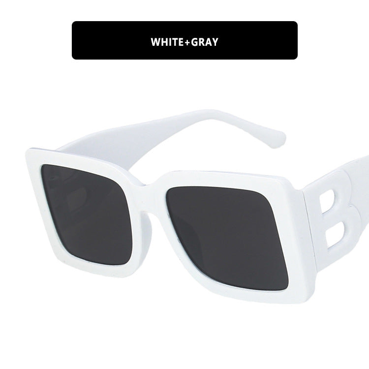Women's fashionable sunglasses in trendy leopard design Skanto